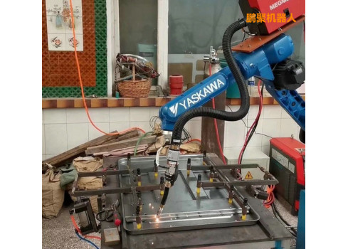 安川机器人焊接：以灵活轻便著称、在焊接零部件、五金件等批量化产业制造中占有相当大的市场份额