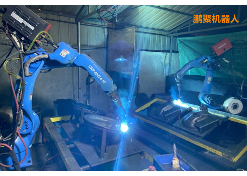 卡诺普机器人焊接圆盖案例，该项目选用卡诺普RH14-10焊接机器人配置变位机、构成的焊接工作站